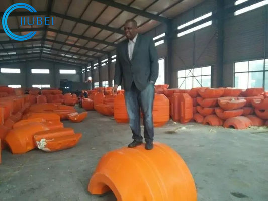 De oranje Slang Polypijp drijft Uitbaggeren Floaters die en het Uitbaggeren Materiaal 500mm drijven