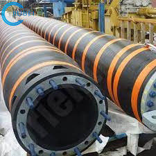 Van de Slangfabrikanten van de pomp Zelf Drijvende Baggermachine Rubber het Zanddunne modder die 32 Duim uitbaggeren