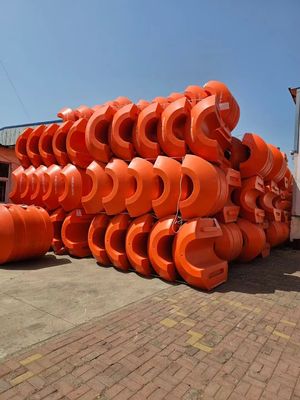 PE Float Material HDPE Pipe Floater met klinderverbindingsmoeren en wasmachines