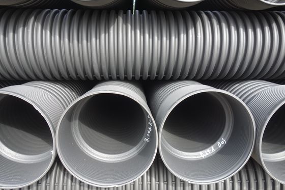 Op maat gemaakte dikte HDPE dubbelwandige gegolfde buis met hoge treksterkte