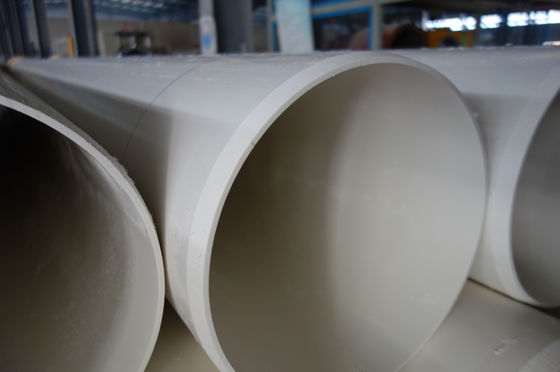 Lichte, gemakkelijk te installeren PVC-waterleiding