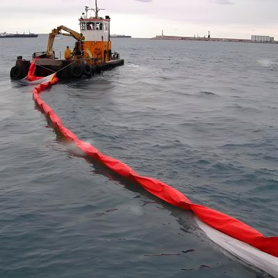 Bescherm waterwegen met drijvend slibgordijn tijdens het beheer van vijvers en meren en bij spoedoverlast